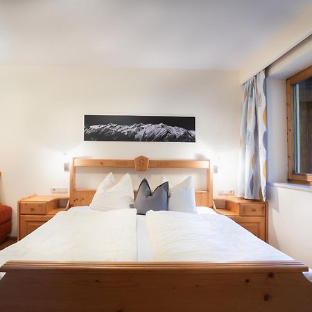 Appartements Hochlega Neukirchen am Großvenediger Room photo