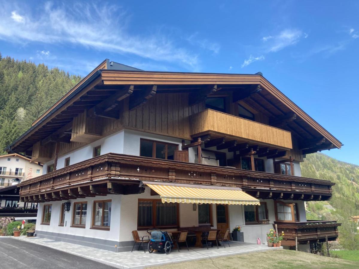 Appartements Hochlega Neukirchen am Großvenediger Exterior photo